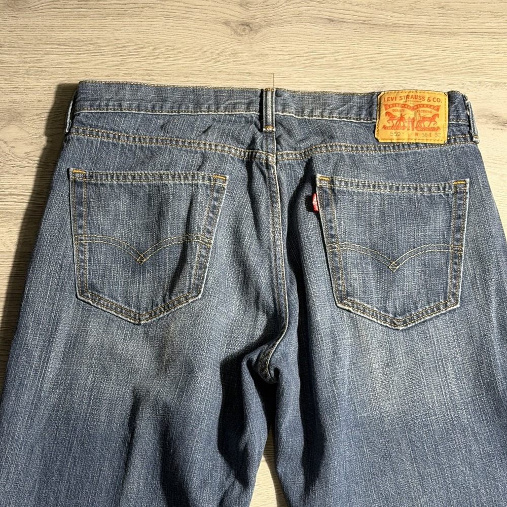 Levi's 559‎ Jeans Mens 36x32 Blue Relaxed Straight Denim Faded Wash